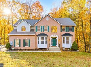 7055 Colonial Ln, Hughesville, MD