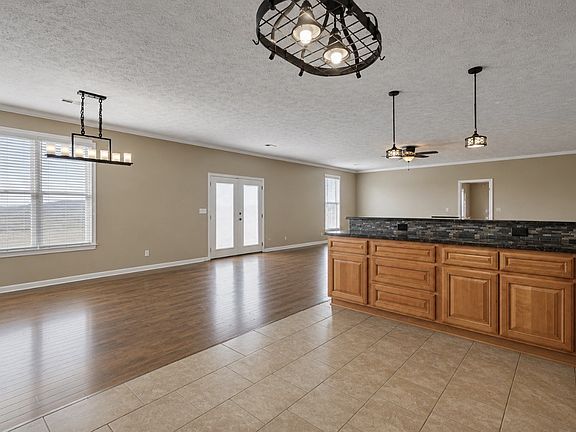 56th image of 327 Stoneybrook Rd