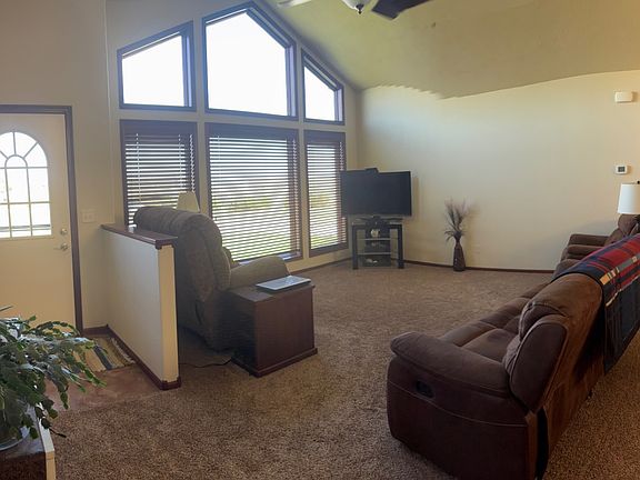 3rd image of 31171 280th St