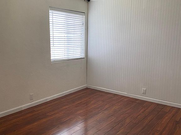 4th image of 3240 W 134th St