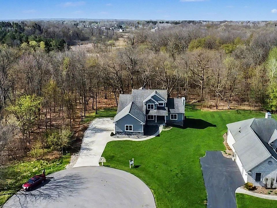 1st image of 1281 Victoria Ln
