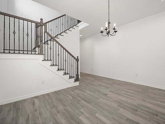 4th image of 4406 Sterling St