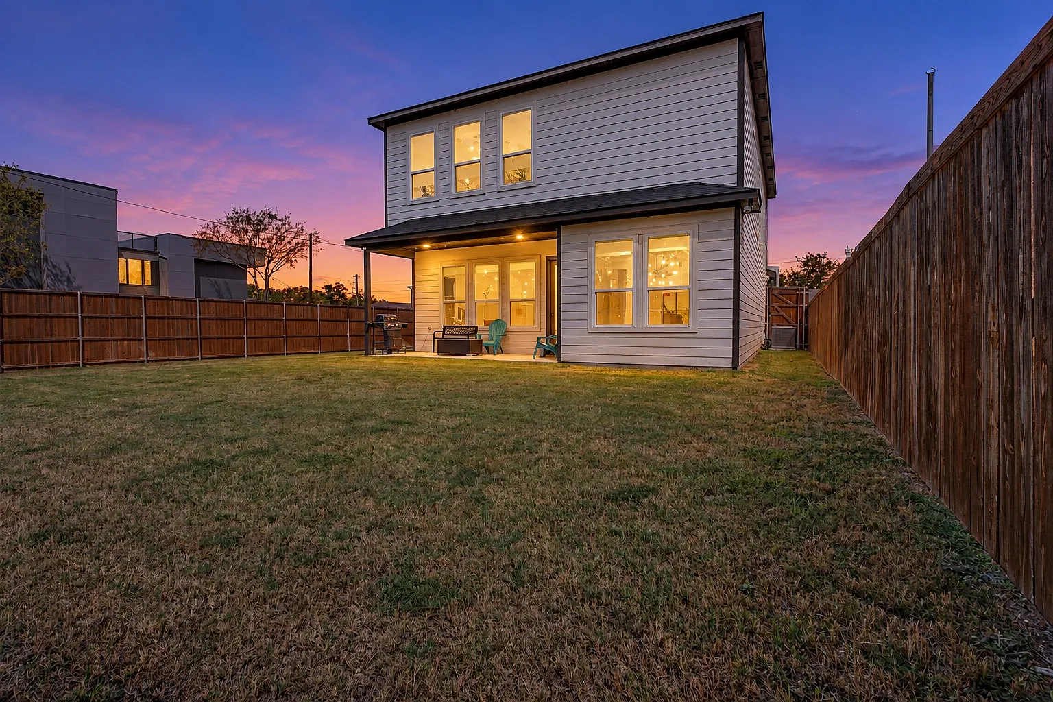 4 bed, 2765 sqft, $4,595 — Photo 3