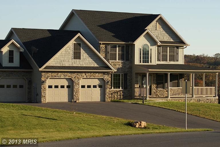 1st image of 2303 Heidi Cir