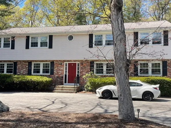 9 Pitt Clarke Rd, Norton, MA 02766