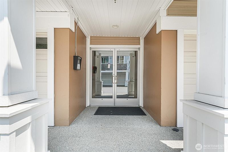 2nd image of 2970 SW Raymond Street #102