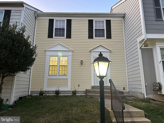2nd image of 14856 Lynhodge Ct