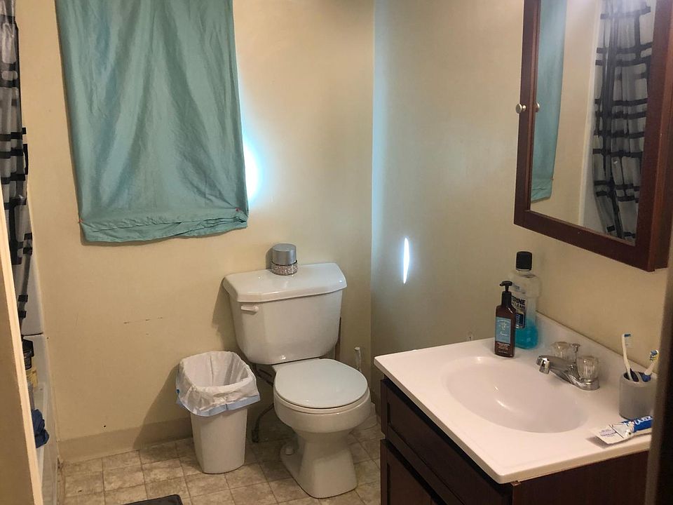 1st image of 102 Church St