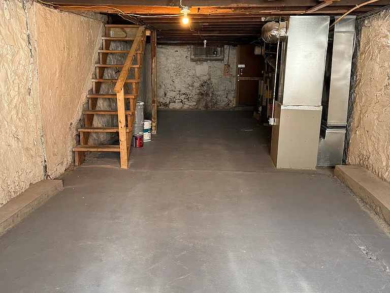 1662 Darley Ave — Photo 24