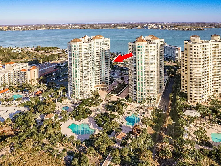 1170 Gulf Blvd #1105 — Photo 4