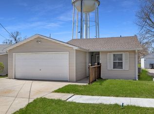 114 S 15th St, Adel, IA 50003