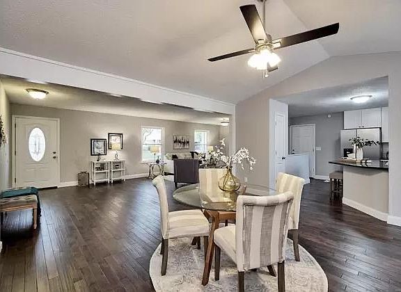 4th image of 12879 Sandfield Dr