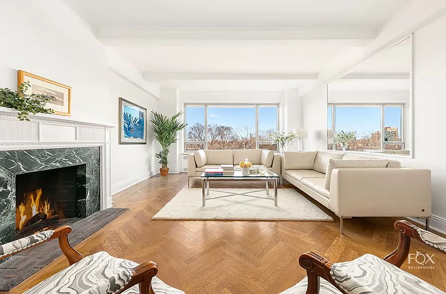 1st image of 130 E End Ave #7B