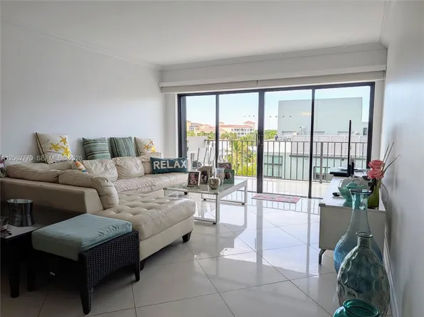 575 Crandon Blvd APT 706, Key Biscayne, FL 33149