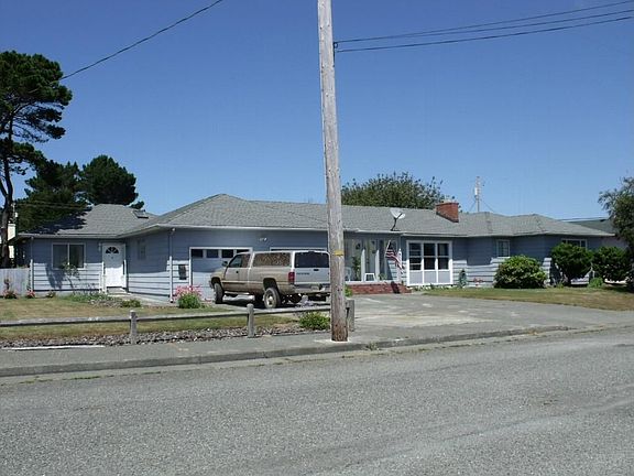 5th image of 364 8th St