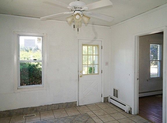 2nd image of 837 Washington Park