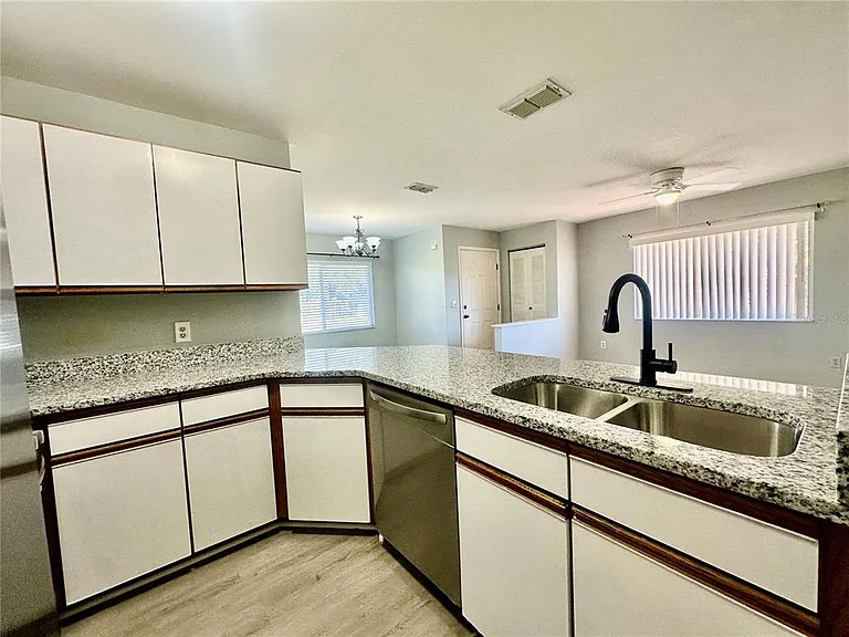 7903 Waterview Way #7903 — Photo 11