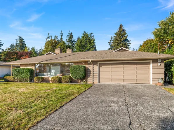 4127 93rd Avenue SE, Mercer Island, WA 98040