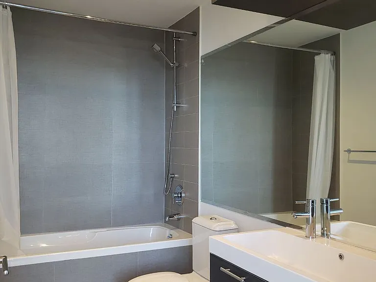 388 Yonge St #7401 — Photo 20