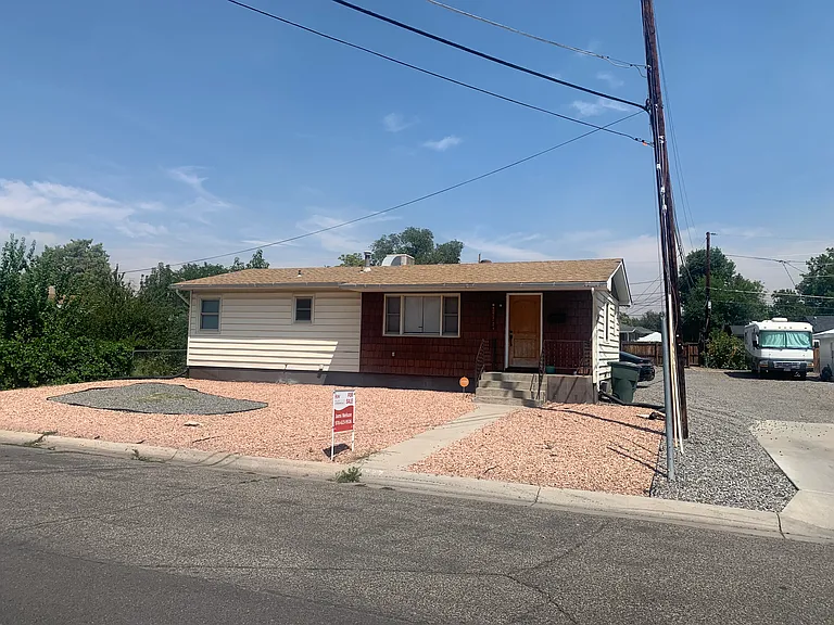 1522 Hall Ave #B — Photo 8