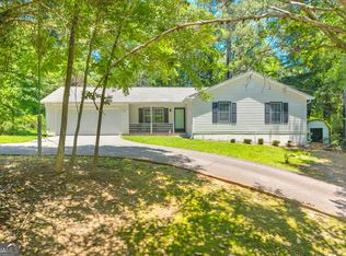 3992 Wrexham Dr, Snellville, GA 30039