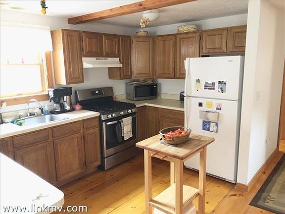 Kitchen with new gas stove