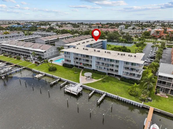 719 Pinellas Bayway S APT 310, Saint Petersburg, FL 33715