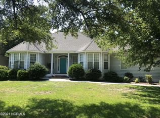 202 Shoreline Dr, Cedar Pt, NC 28584