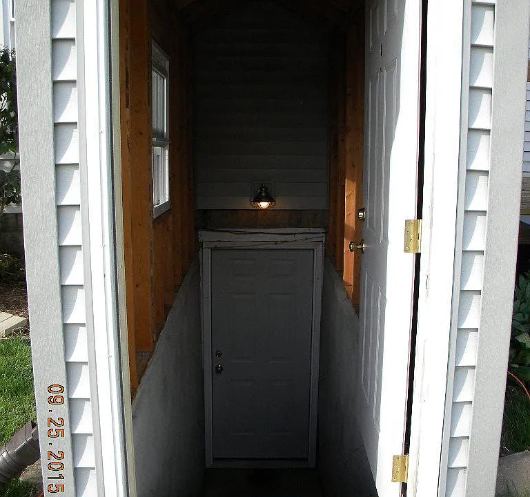 Private entrance to apartment.