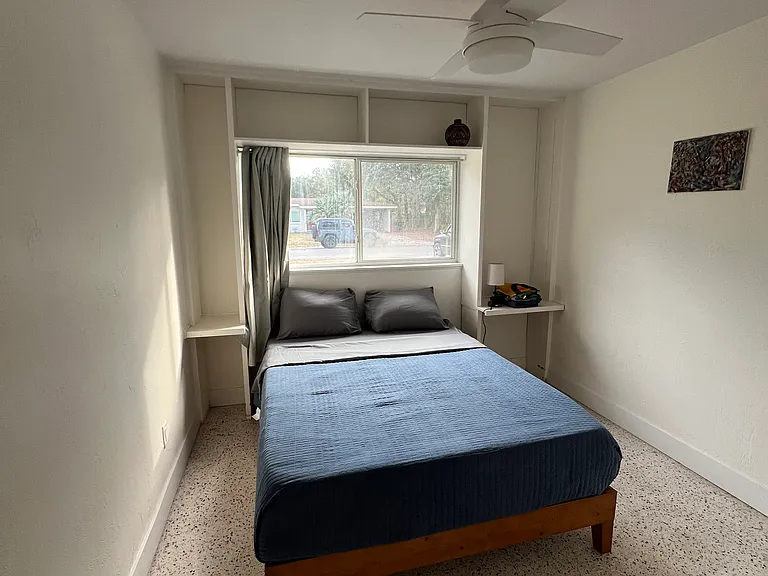 926 NE 20th Ave — Photo 18