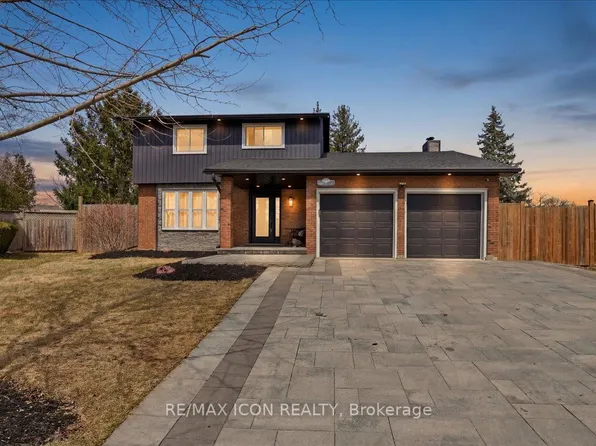 112 White Oak Pl, Waterloo, ON N2V 1B2