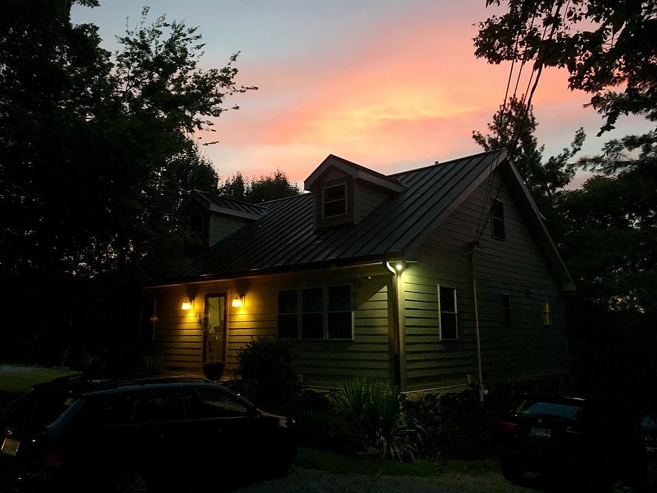 2nd image of 125 Demoss Rd