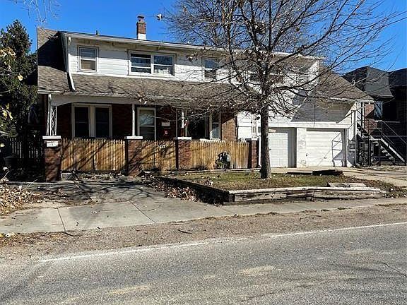 2nd image of 2452 Pillette Rd