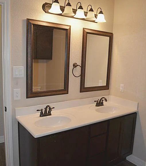 7609 Zircon Dr — Photo 30