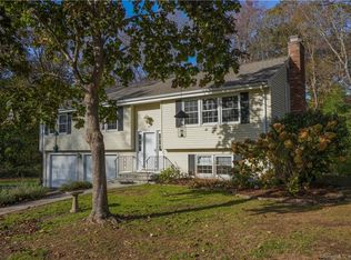 67 Sulky Ln, Glastonbury, CT 06033