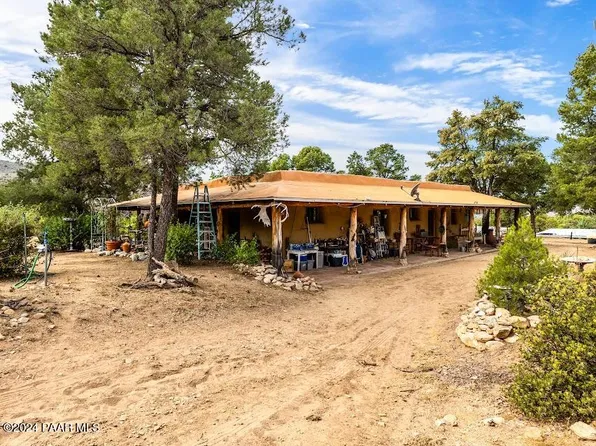 15750 S Middle Ridge Rd, Kirkland, AZ 86332