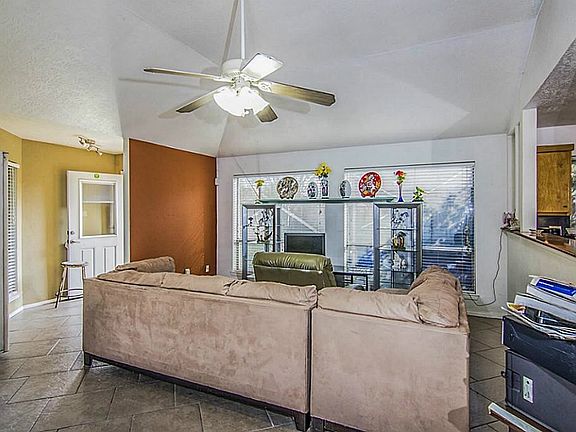 4th image of 9314 Keegans Wood Dr