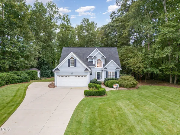 221 Tamworth Dr, Willow Spring, NC 27592