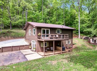 3703 Solway Rd, Knoxville, TN 37931
