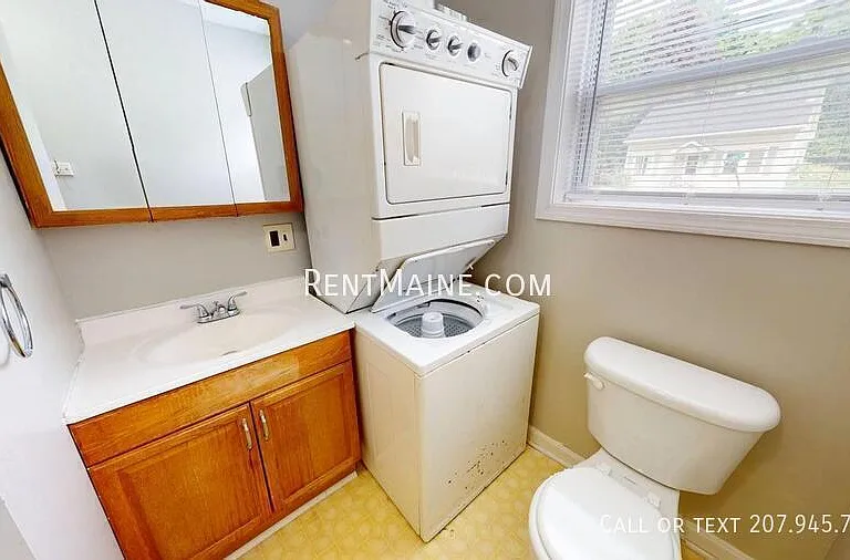 1817 Hammond St #2 — Photo 4