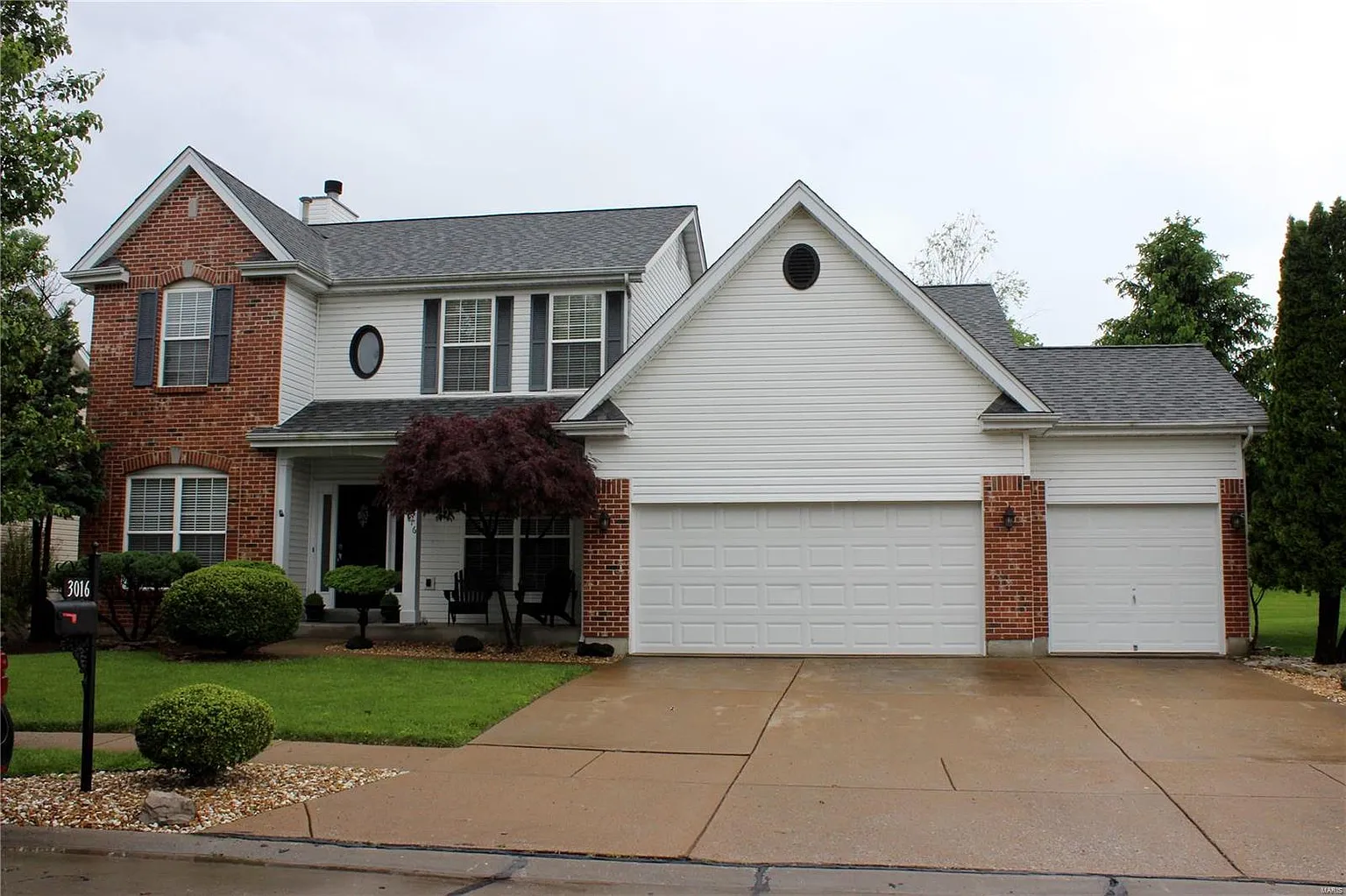 3016 Cambridge Pointe Dr photo 1