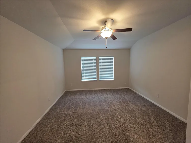 229 Cresta Cove Ct — Photo 18