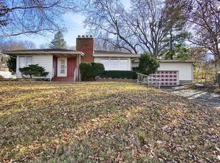 403 Hillside Dr, Collinsville, IL 62234