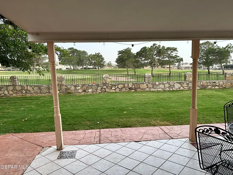 3610 Buxton Dr — Photo 21