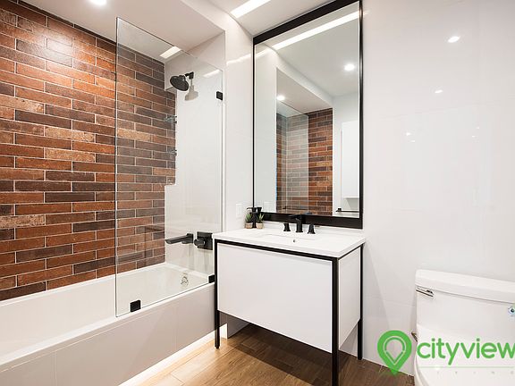 4th image of 42-20 27th St #540