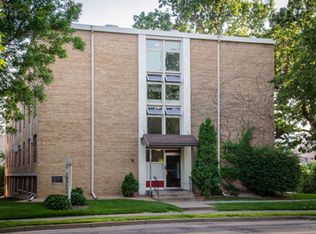 Campus Apartments 700-727 University SE, Minneapolis, MN 55414