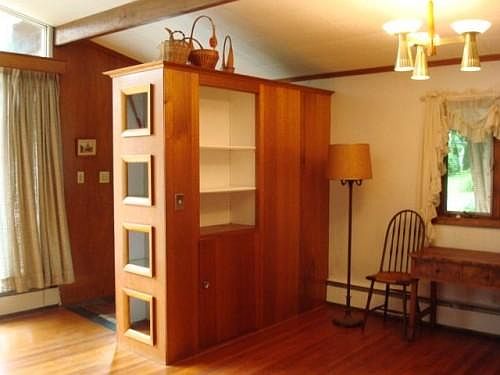 Built-in shelves w/ lighting