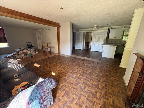 4th image of 11325 Ash Rd