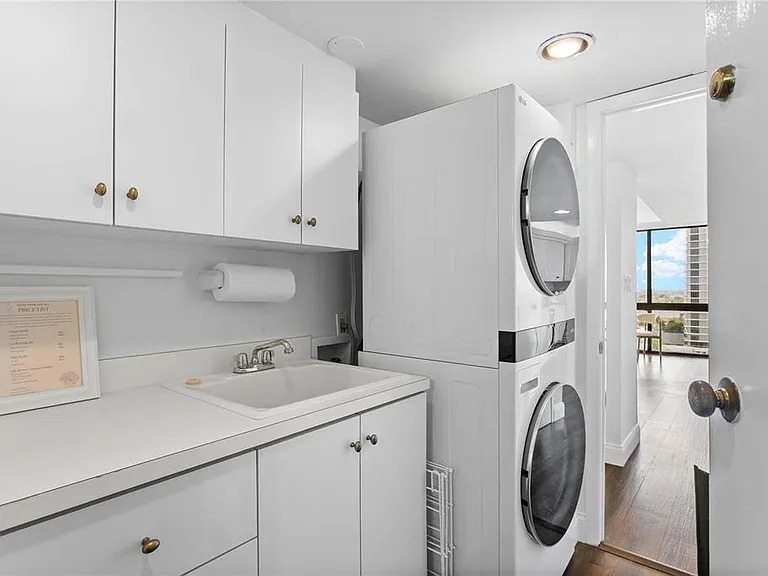 3301 Bayshore Blvd #1601E — Photo 36