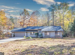 3915 Stone Creek Cir, Cumming, GA 30041